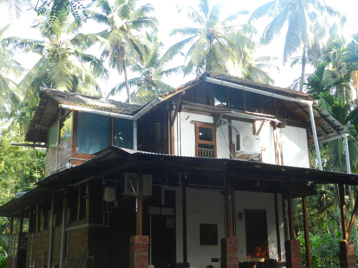 מלון Dāpoli Bangli, The Finest Konkan Living מראה חיצוני תמונה