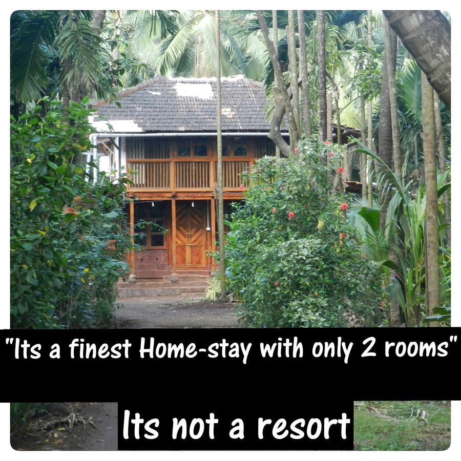 מלון Dāpoli Bangli, The Finest Konkan Living מראה חיצוני תמונה